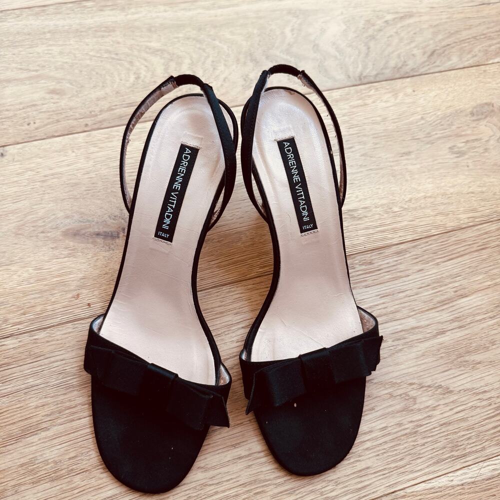 Adrienne Vittadini Black Satin Bow Detail Sling Back Heel Size 7